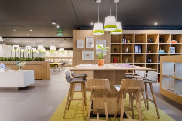 開(kāi)放辦公室設(shè)計(jì)與自然相融的方式