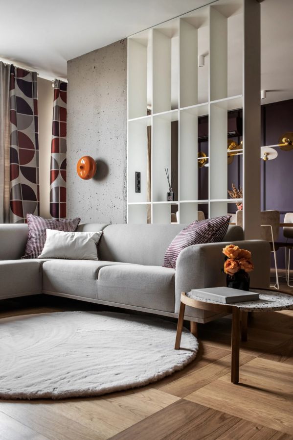 一間由辦公室設計打造的時尚復古的室內空間